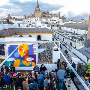 https://la-banda-rooftop-hostel.es-andalucia.com