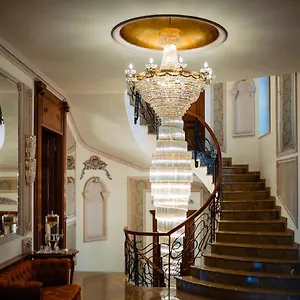 vizitați hotelul